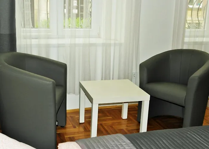 Unique Town Apartment. Clear Comfort.